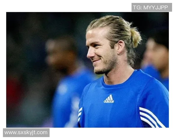 足球明星发型演变全景图揭秘从经典到时尚的风格变迁 足球明星发型演变全景图揭秘从经典到时尚的风格变迁