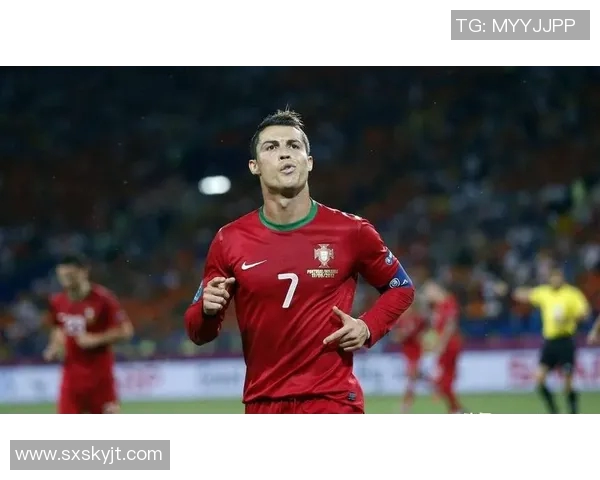 足球明星罗塞克的传奇之路与辉煌成就揭秘